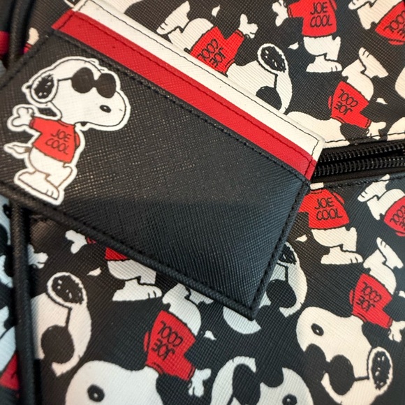 Snoopy Joe Cool Patterned Backpack - Picture 2 of 3